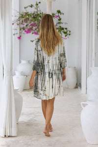 womens mid length tie dye tiered tunic dress in khaki and cream featuring a v neckline, long sleeves and side pockets