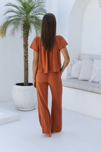 Womens gypsy style top in terracotta is perfect to coordinate with our trousers and shorts