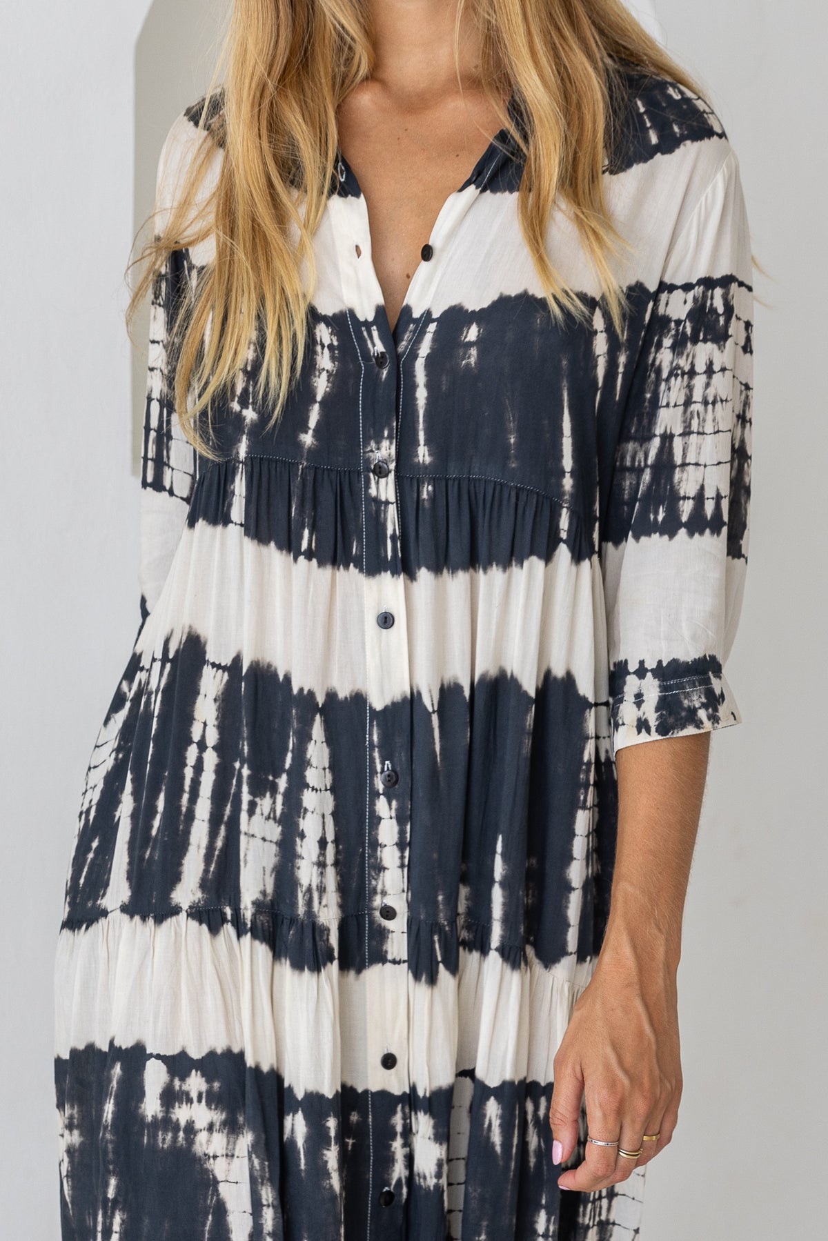Womens Ashley Long Tunic Shirt Dress in black and cream tie dye finish, in soft lightweight rayon, 3/4 sleeves and pockets.
