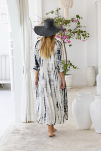 Womens Ashley Long Tunic Shirt Dress in cream and black tie dye finish, in soft lightweight rayon, 3/4 sleeves and pockets.