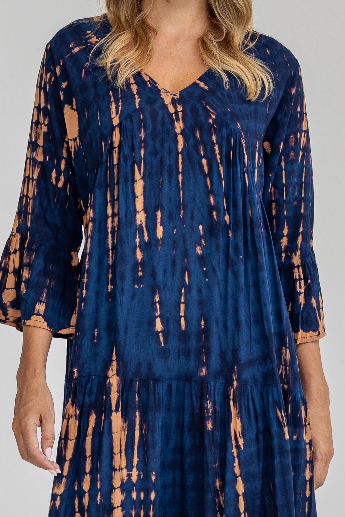Womens Frida long smock dress in navy and copper tie dye, in soft lightweight rayon with discreet side pockets and 3/4 trumpet sleeves