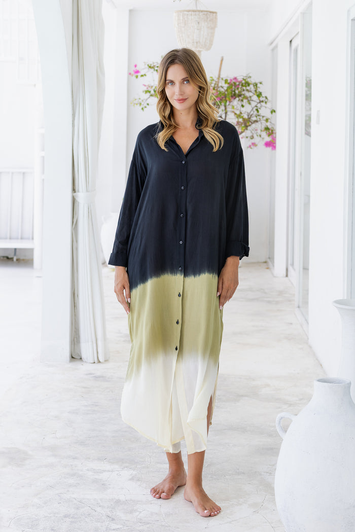 Womens Lisy maxi shirt dress in black ombré finish, in soft lightweight rayon, with  a button down front, cuffed long sleeves, side splits, discreet pockets and a detachable belt.