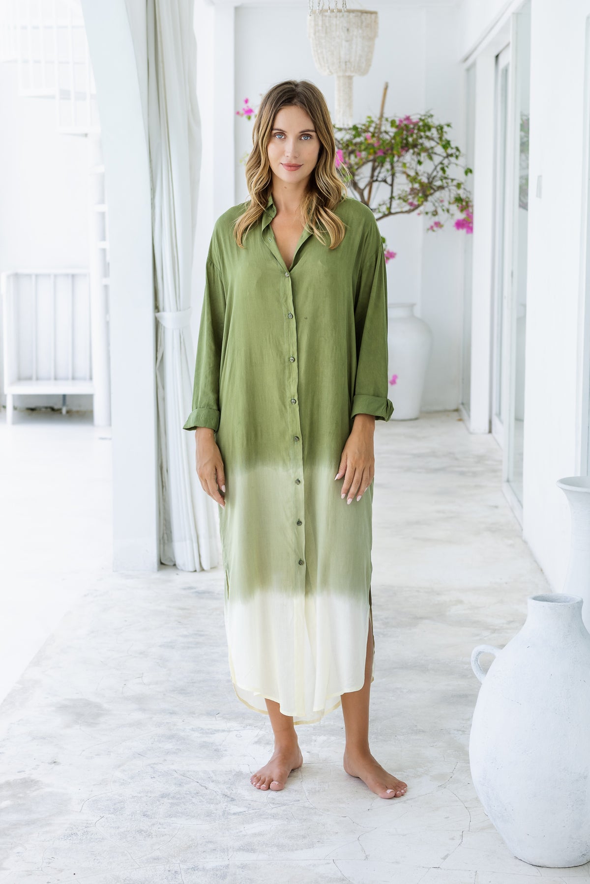 Womens Lisy maxi shirt dress in khaki ombré finish, in soft lightweight rayon, with  a button down front, cuffed long sleeves, side splits, discreet pockets and a detachable belt.