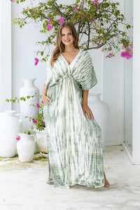 Womens Molly Kaftan in green and cream tie dye finish, in soft lightweight rayon, with side splits, pockets and hand beaded detailing. Plus size fit.
